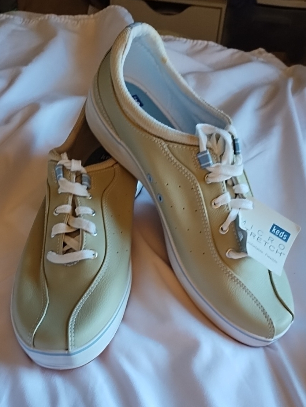 Keds Low-Top Leather Sneakers